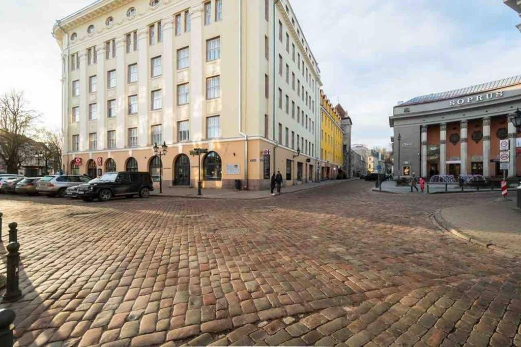 Best Location, Beautiful And Quiet Old Town Apt. Tallinn Exterior foto